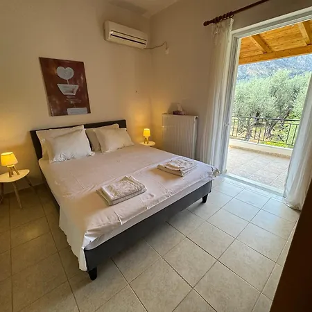 Olive, Just 50meters From The Beach Semesterbostad Diakopto