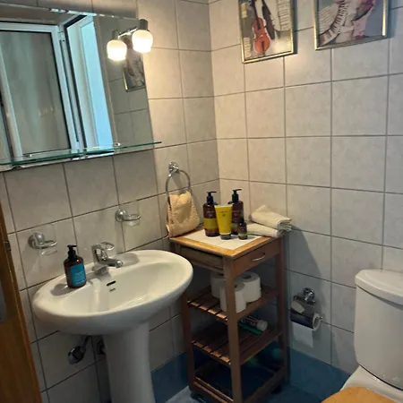 Olive, Just 50meters From The Beach *