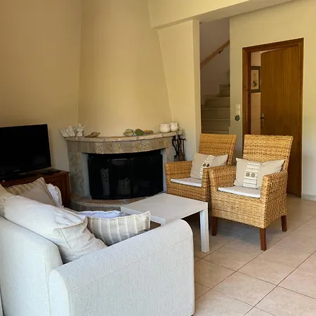 Semesterbostad Olive, Just 50meters From The Beach